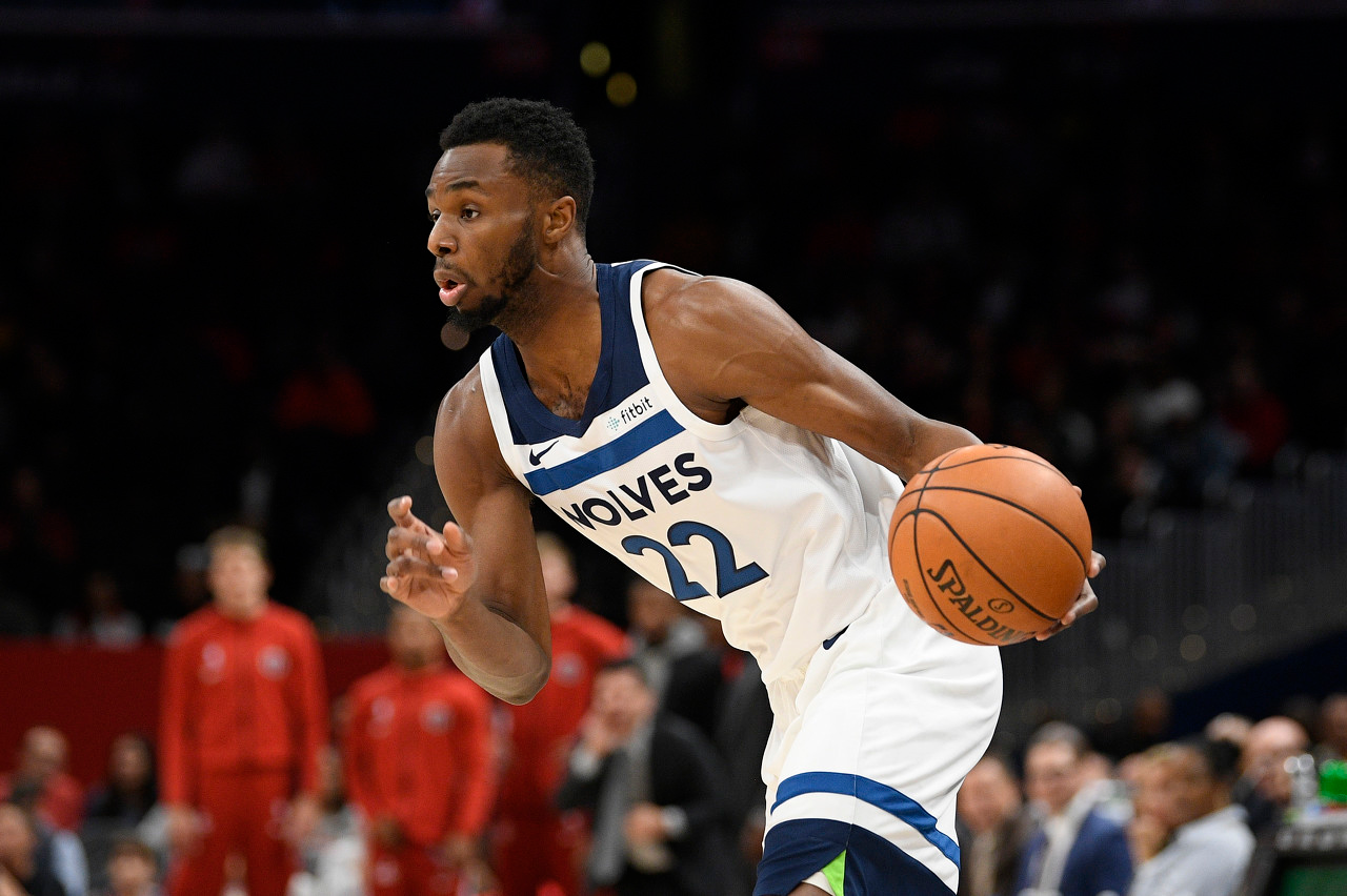 九游体育APP-关于里程碑夜金州勇士更衣室发声，全明星赛冲刺阶段刷纪录，目标明确，更衣室氛围转暖的信息